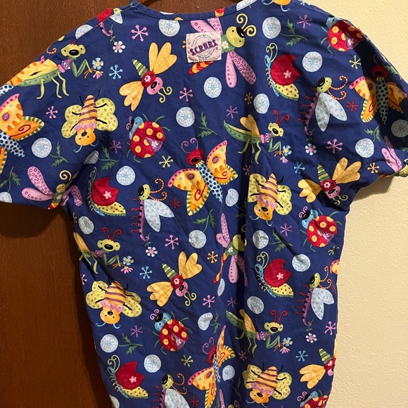 scrub top - Picture 3 of 3